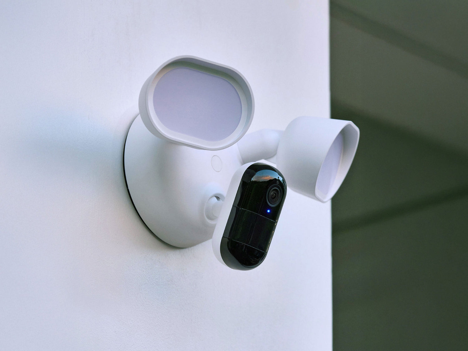 Arlo Wired Floodlight mounted on wall